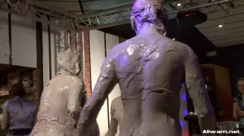Dirty Duo Turns Into Mud Brawl Screencap 33 on sinx.preview.netperv.com