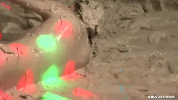 Dirty Duo Turns Into Mud Brawl Screencap 44 on sinx.preview.netperv.com