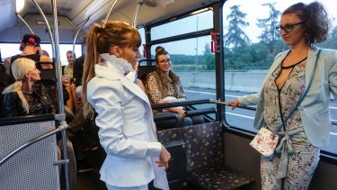 Latest deal - Lesbians Tit And Clit Licking On The Bus