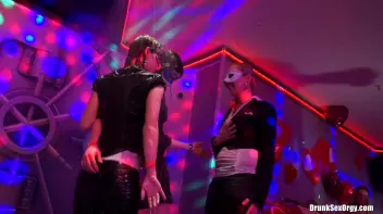 Valentine's Day Vaginas Part 3 - Shower Cam Screencap 5 on sinx.preview.netperv.com