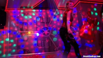 Valentine's Day Vaginas Part 3 - Shower Cam Screencap 54 on sinx.preview.netperv.com