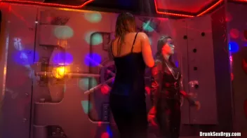 Valentine's Day Vaginas Part 3 - Shower Cam Screencap 57 on sinx.preview.netperv.com