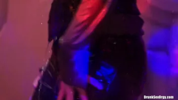 Valentine's Day Vaginas Part 3 - Shower Cam Screencap 62 on sinx.preview.netperv.com