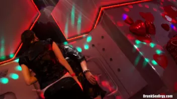 Valentine's Day Vaginas Part 3 - Shower Cam Screencap 7 on sinx.preview.netperv.com