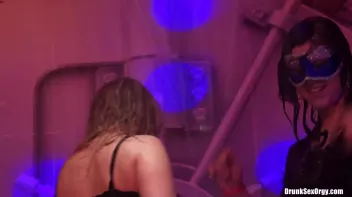 Valentine's Day Vaginas Part 3 - Shower Cam Screencap 9 on sinx.preview.netperv.com