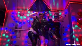 Valentine's Day Vaginas Part 3 - Shower Cam Screencap 11 on sinx.preview.netperv.com