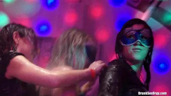 Valentine's Day Vaginas Part 3 - Shower Cam Screencap 13 on sinx.preview.netperv.com