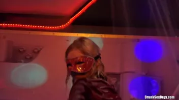 Valentine's Day Vaginas Part 3 - Shower Cam Screencap 33 on sinx.preview.netperv.com