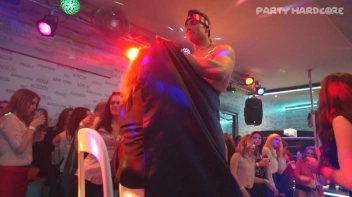 Party Hardcore Gone Crazy Vol. 25 Part 4 - Cam 1 Screencap 19 on sinx.preview.netperv.com