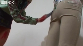 Dressed Babes Paint Each Others Outfits Screencap 26 on sinx.preview.netperv.com