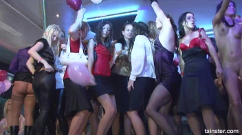 Welcome To The Mad House Part 6 - Cam 1 Screencap 89 on sinx.preview.netperv.com