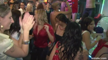 Welcome To The Mad House Part 6 - Cam 1 Screencap 72 on sinx.preview.netperv.com