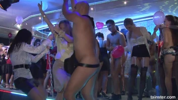 Welcome To The Mad House Part 6 - Cam 1 Screencap 81 on sinx.preview.netperv.com