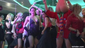 Welcome To The Mad House Part 6 - Cam 1 Screencap 82 on sinx.preview.netperv.com