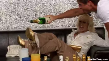 Creamy GangFuck Part 1 Screencap 6 on sinx.preview.netperv.com