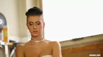 Built For Bi Part 1 Screencap 22 on sinx.preview.netperv.com