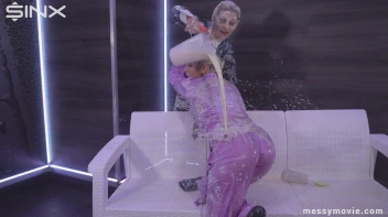 Feisty Blondes' Messy Milkshake Rumble Screencap 49 on sinx.preview.netperv.com