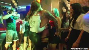 Party Hardcore Gone Crazy Vol. 37 Part 3 - Cam 1 Screencap 12 on sinx.preview.netperv.com