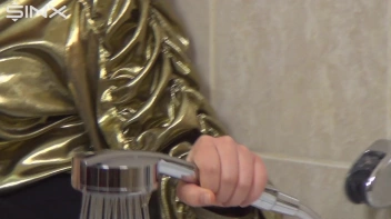 Pussy Shaving Heeled Babe In Bathtub Screencap 1 on sinx.preview.netperv.com