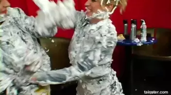 Massive, Sexy Foam Fight Screencap 22 on sinx.preview.netperv.com