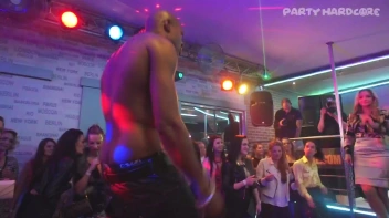 Party Hardcore Gone Crazy Vol. 27 Part 2 - Cam 4 Screencap 69 on sinx.preview.netperv.com