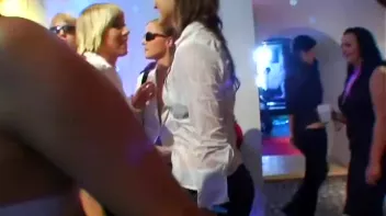 Gung-Ho For Gloryholes Part 5 - Shower Cam Screencap 48 on sinx.preview.netperv.com