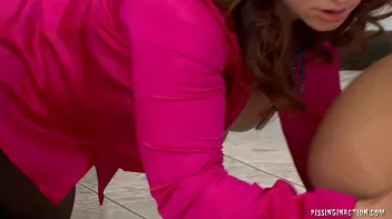 Wet Workout Screencap 68 on sinx.preview.netperv.com