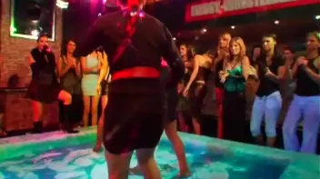 Blue Gel Fight Does the Trick! Screencap 19 on sinx.preview.netperv.com