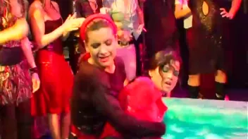 Blue Gel Fight Does the Trick! Screencap 27 on sinx.preview.netperv.com