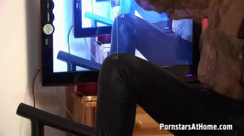 Gina's Gooey Fetish Show Screencap 25 on sinx.preview.netperv.com