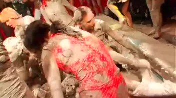 From Satin Queens To Muddy Dogs! Screencap 63 on sinx.preview.netperv.com