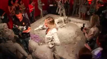 From Satin Queens To Muddy Dogs! Screencap 71 on sinx.preview.netperv.com