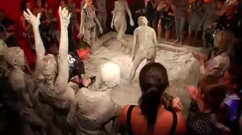 From Satin Queens To Muddy Dogs! Screencap 78 on sinx.preview.netperv.com