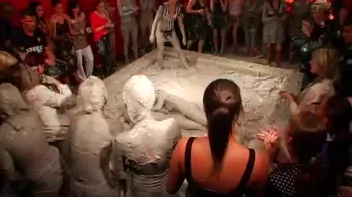 From Satin Queens To Muddy Dogs! Screencap 79 on sinx.preview.netperv.com