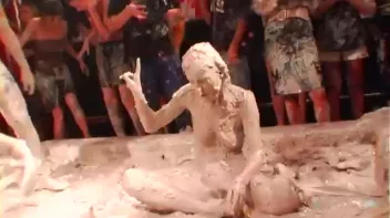 From Satin Queens To Muddy Dogs! Screencap 82 on sinx.preview.netperv.com