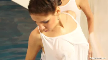 Badminton Babes Go For Wetlook Glory Screencap 91 on sinx.preview.netperv.com