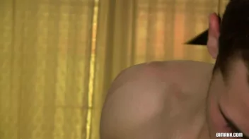 Bisexual Bowlers Screencap 24 on sinx.preview.netperv.com