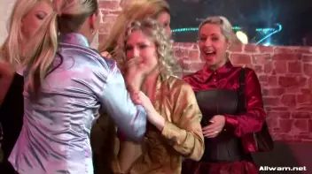 Sara vs. Lexxis Brown Screencap 14 on sinx.preview.netperv.com