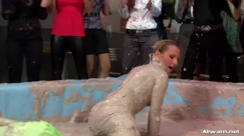 Sara vs. Lexxis Brown Screencap 40 on sinx.preview.netperv.com