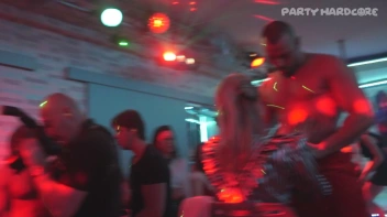 Party Hardcore Gone Crazy Vol. 24 Part 2 - Cam 2 Screencap 53 on sinx.preview.netperv.com