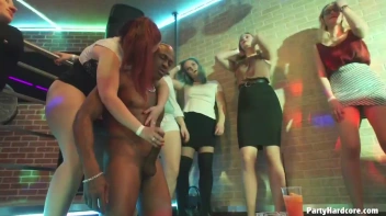 Party Hardcore Gone Crazy Vol. 35 Part 2 - Cam 1 Screencap 72 on sinx.preview.netperv.com