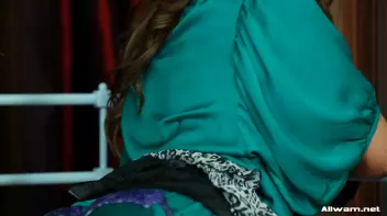 Shampoo Sensuality Screencap 23 on sinx.preview.netperv.com