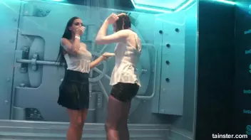 Sexy ladies getting wetter and wetter Screencap 23 on sinx.preview.netperv.com