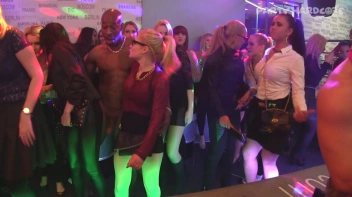 Party Hardcore Gone Crazy Vol. 17 Part 1 - Cam 2 Screencap 64 on sinx.preview.netperv.com
