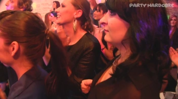 Party Hardcore Gone Crazy Vol. 17 Part 1 - Cam 2 Screencap 21 on sinx.preview.netperv.com