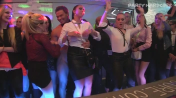Party Hardcore Gone Crazy Vol. 17 Part 1 - Cam 2 Screencap 35 on sinx.preview.netperv.com