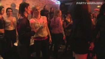 Party Hardcore Gone Crazy Vol. 17 Part 1 - Cam 2 Screencap 39 on sinx.preview.netperv.com