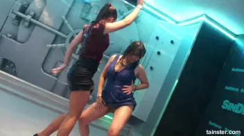 Allwam babes sharing their wet fun Screencap 5 on sinx.preview.netperv.com