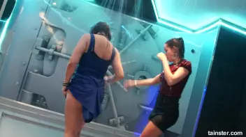 Allwam babes sharing their wet fun Screencap 6 on sinx.preview.netperv.com