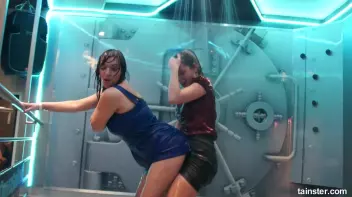 Allwam babes sharing their wet fun Screencap 7 on sinx.preview.netperv.com